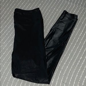 Koral, black shiny, full length leggings